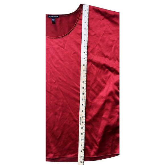 Eileen Fisher Satin Scoop Neck Burgundy Red Box Top Medium - Picture 2 of 6